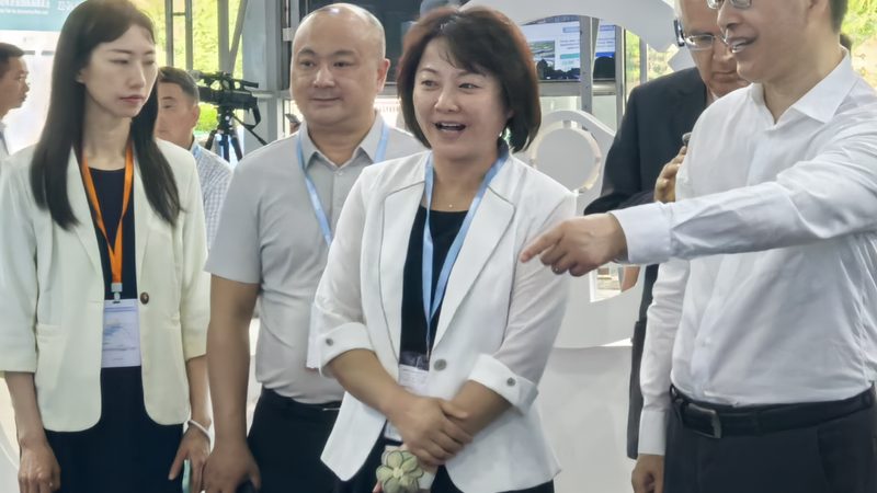 越野车专用车灯，如何选择才能照亮远方？**